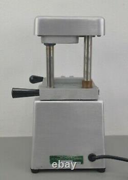 Keystone Pro-form Single Chambered 2 Post Vacuum Forming Machine