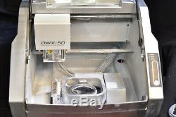 Roland Dwx-50 Dental Lab Cad / Cam Dentaire Restauration Fraiseuse MILL
